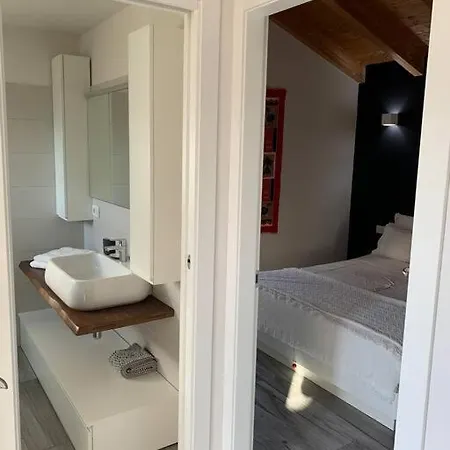 Апартаменты Life *